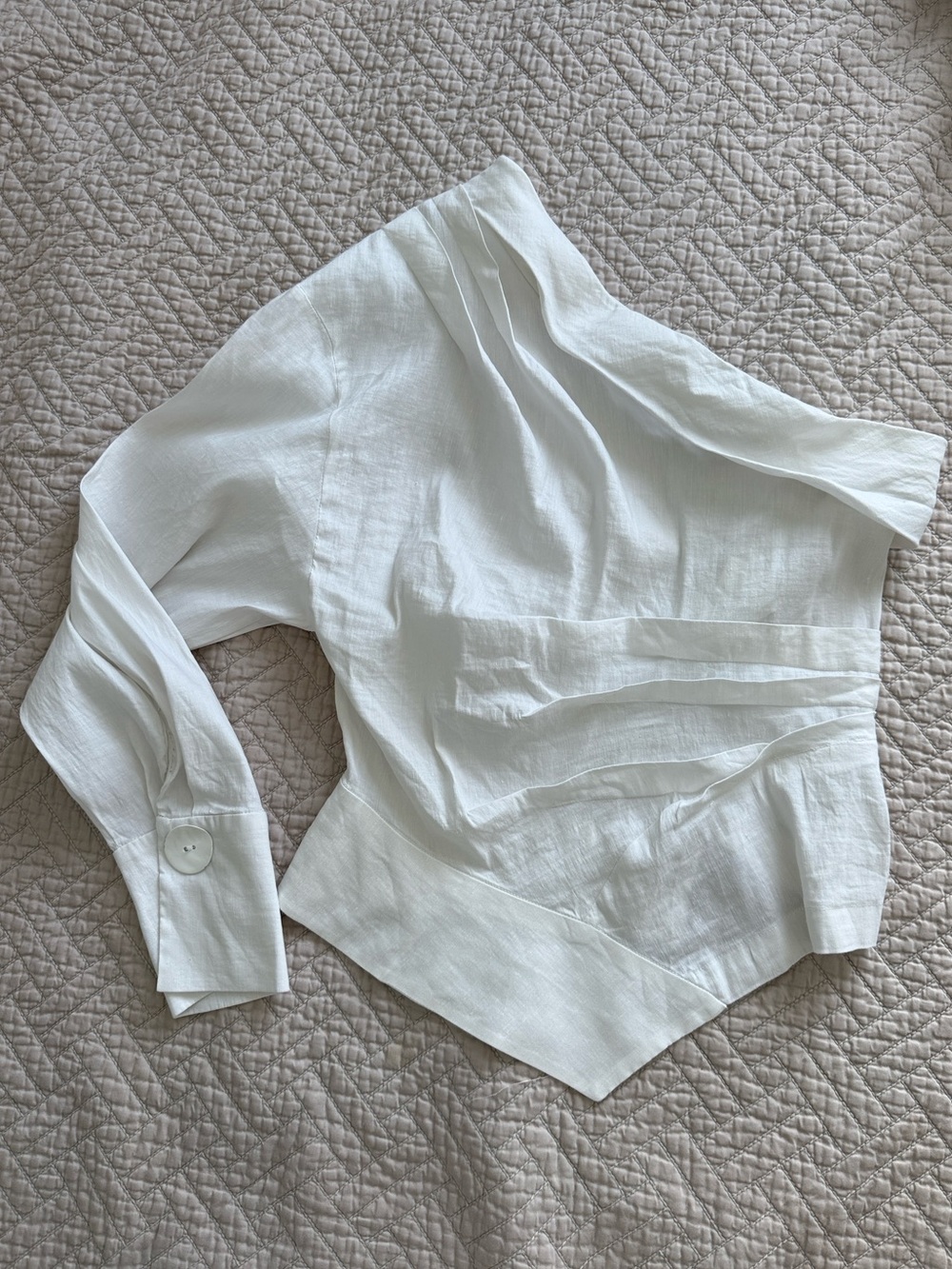 Zara White One-Shoulder Asymmetric Blouse Top Size M Coquette Girl Coastal Beach - Picture 13 of 17